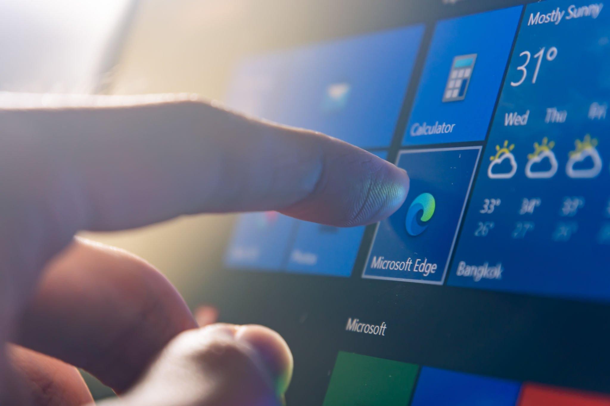 ما الذي يحتاج المطورون لمعرفته حول Windows 11؟
